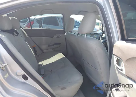 2012 Honda Civic Lx z USA, uszkodzony, nr VIN 2HGFB2F56CH573568